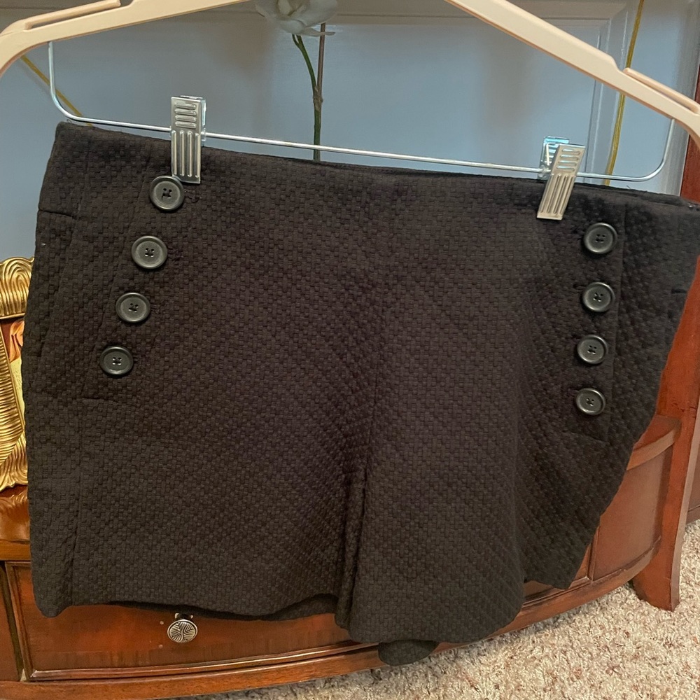 Loft Shorts